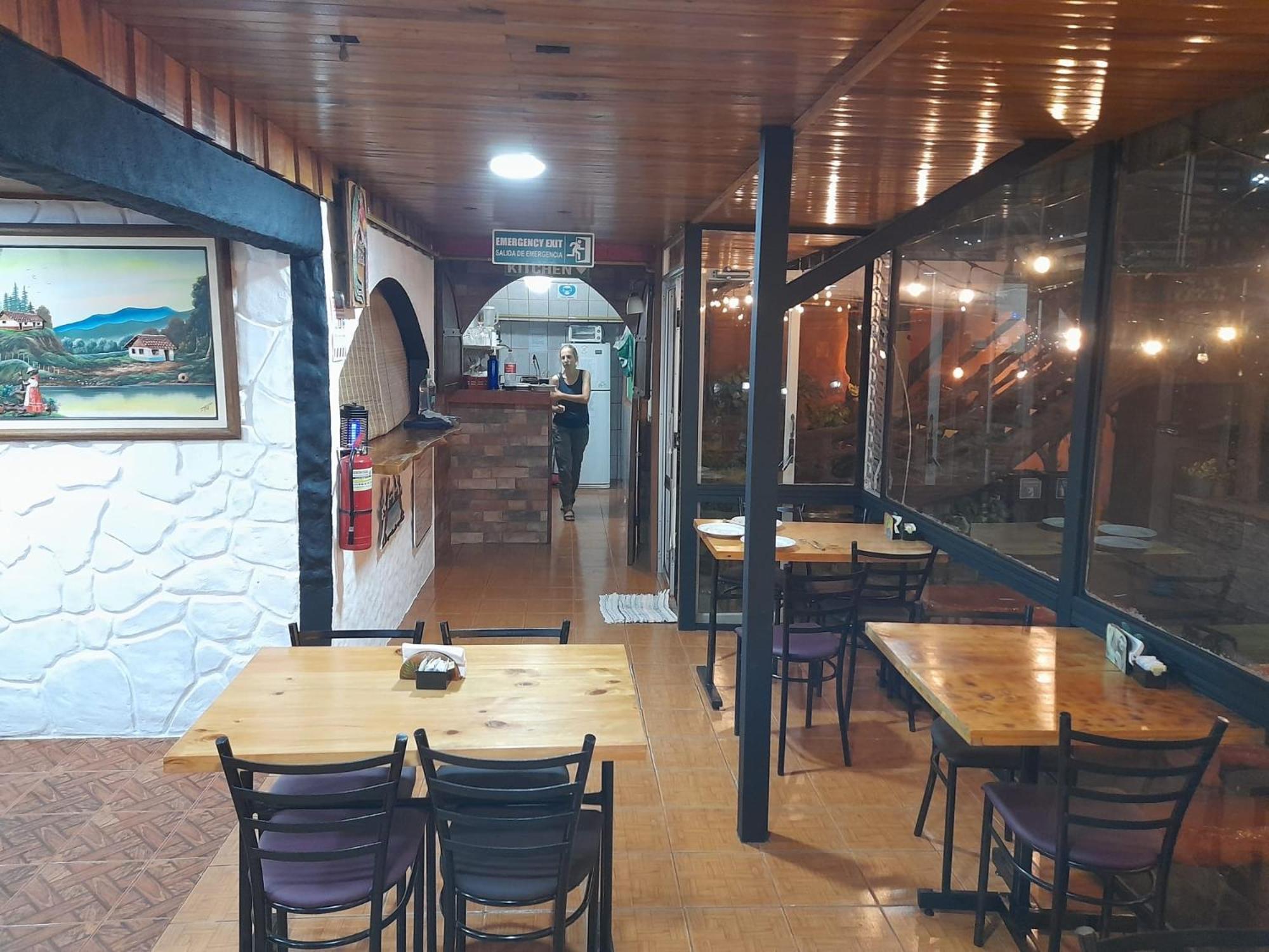Cabinas Vista Al Golfo 2*